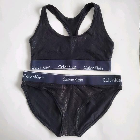 Calvin Klein Bralette & Bikini Set, Black, Medium - Picture 1 of 9
